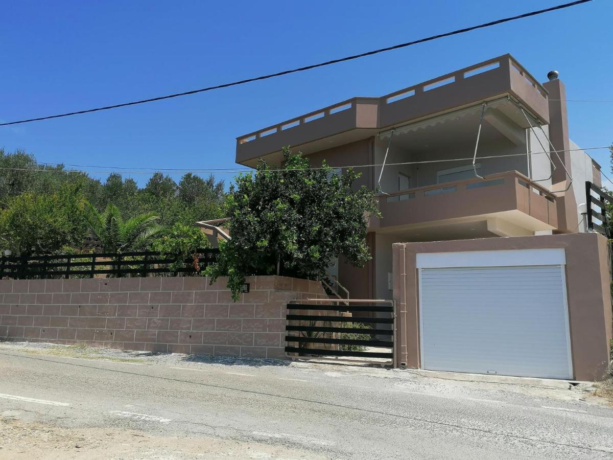 Villa SteMa Xirokámbion Exteriör bild